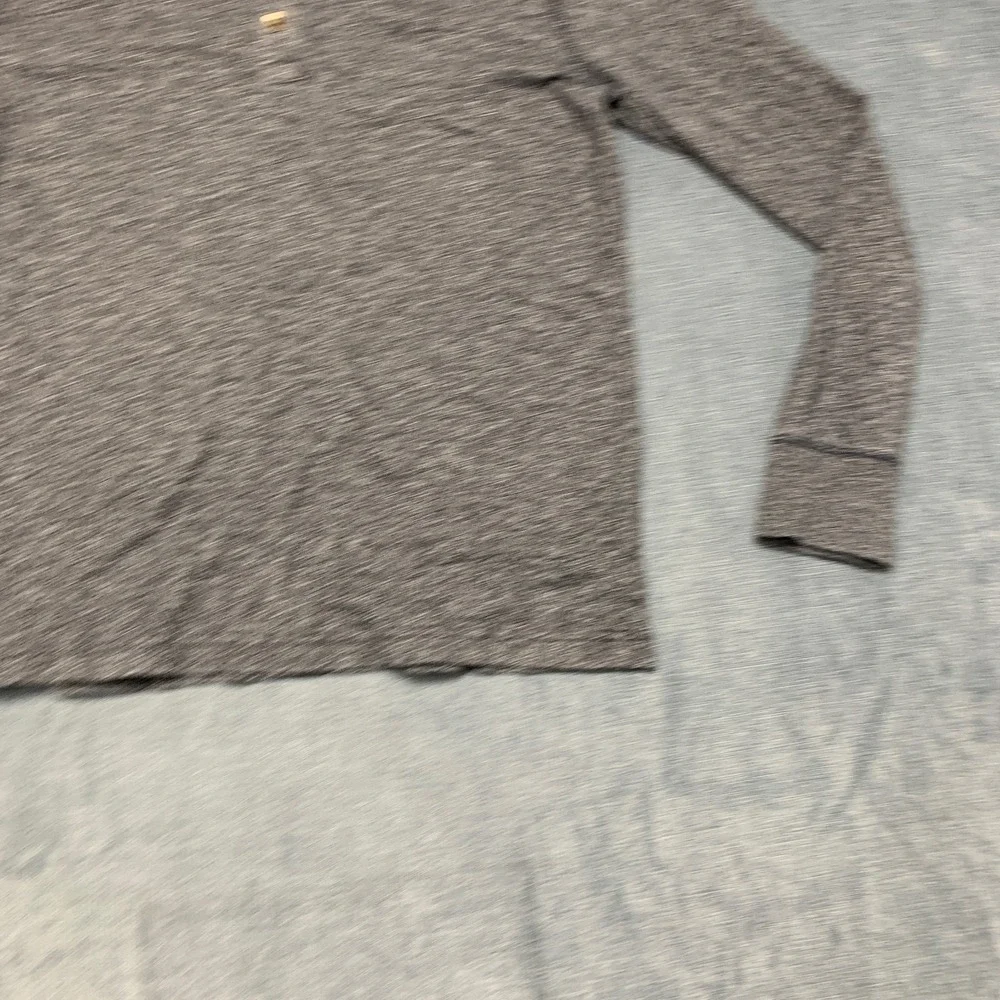 Banana Republic Henley Shirt Mens Medium Heather Gray Long Sleeve Casual Wear